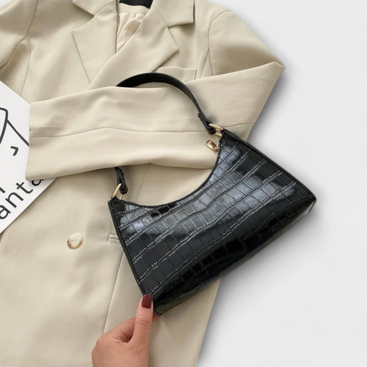 Clara | Shiny Leather Bag