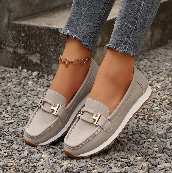 Emelia - Luxury Chain Loafers
