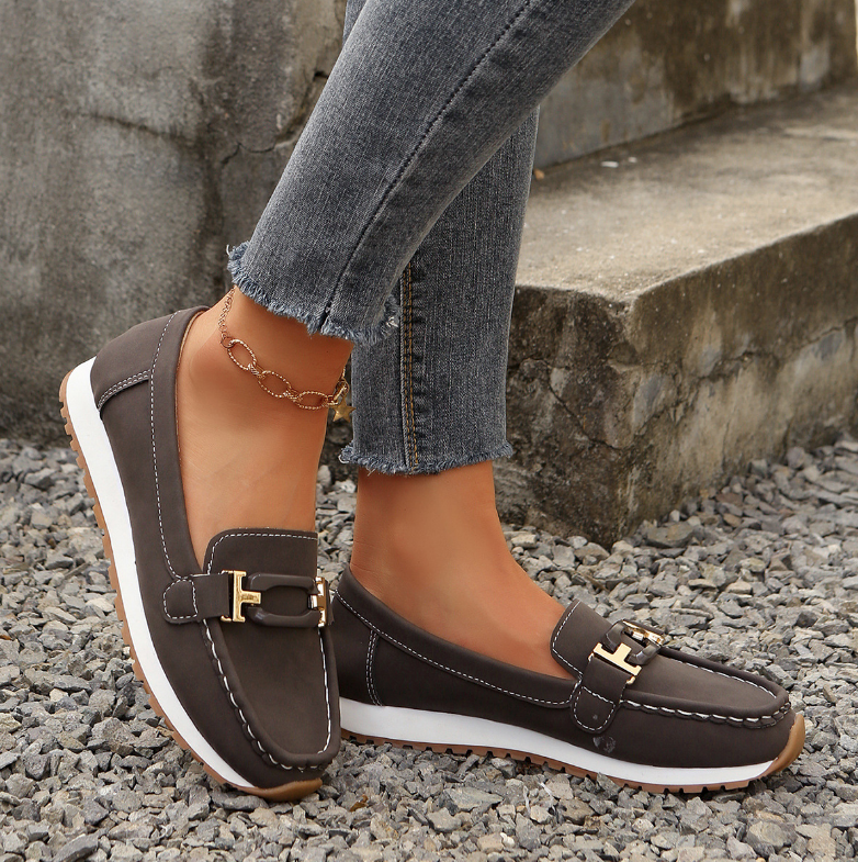 Emelia - Luxury Chain Loafers